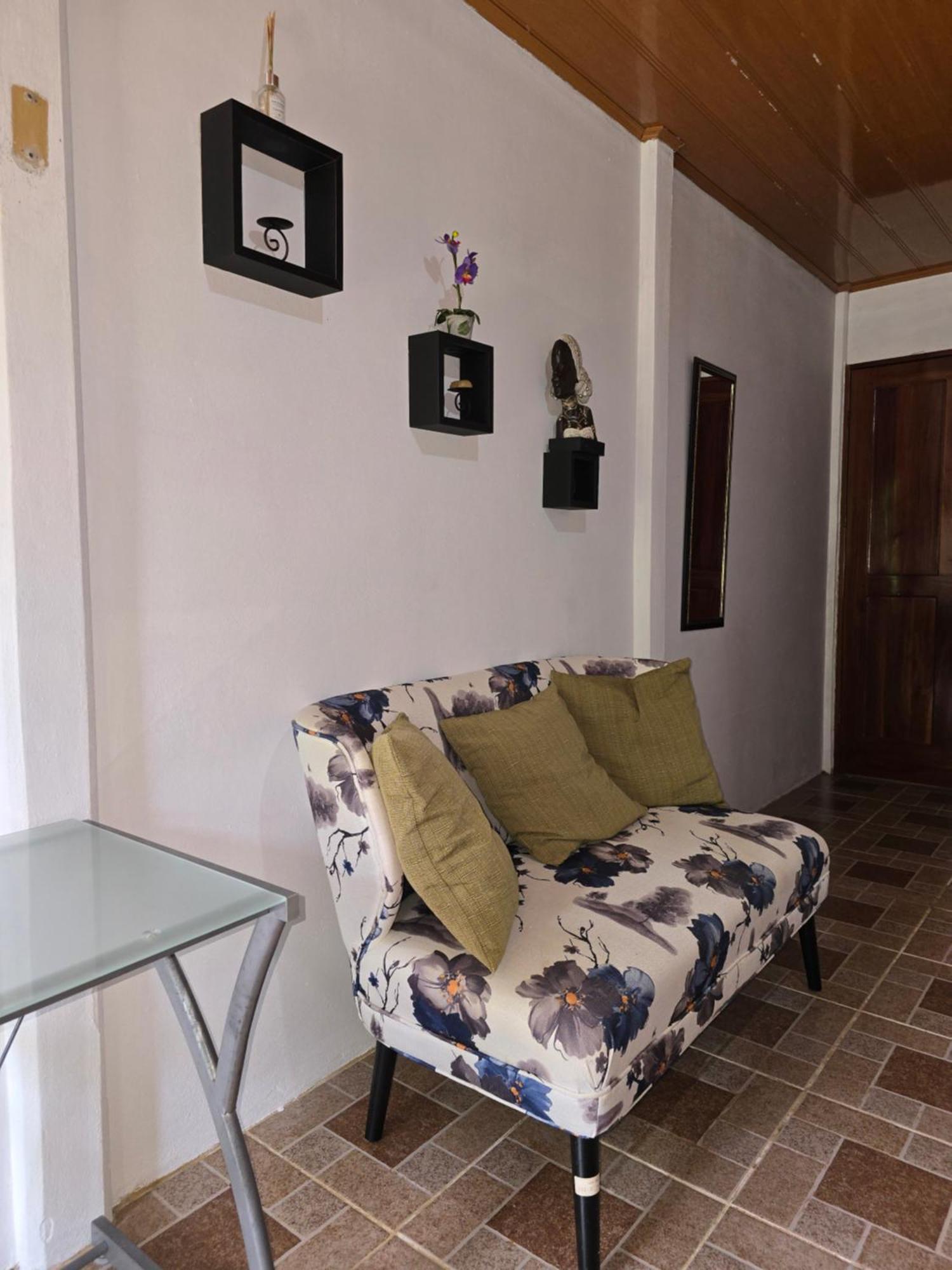 Tortuguero Hill Rooms Exterior foto